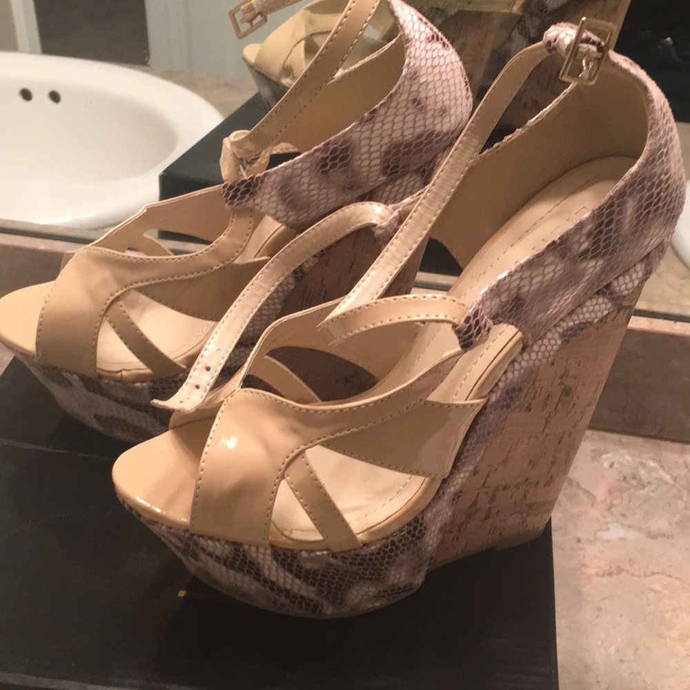 Khaki color platform wedge